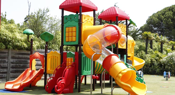 camping avec aire de jeux pour enfants à l'île de ré